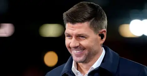 Steven Gerrard’s first Saudi training session is a deleted scene from The Office