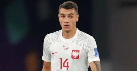 ‘He is extraordinary’ – Everything you need to know about Arsenal bound Jakub Kiwior